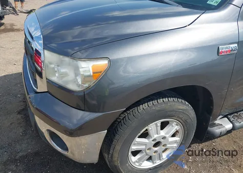 2011 Toyota Tundra Grade 5.7L V8 from USA, damaged, VIN 5TFRY5F13BX103162